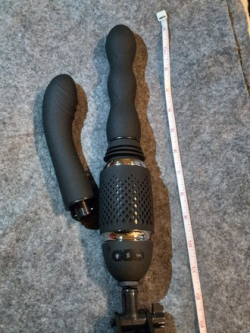  Thrust and Go Thrusting Vibrator