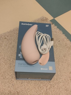  Satisfyer Curvey 2+ with Bluetooth